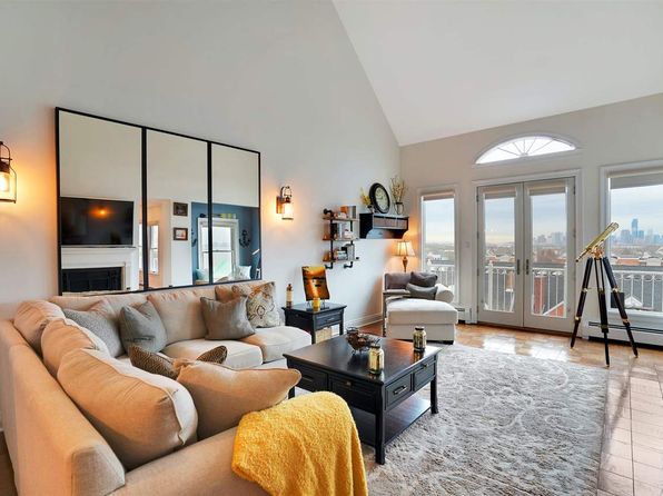 202 Shearwater Ct W APT 53,泽西市,新泽西州07305
