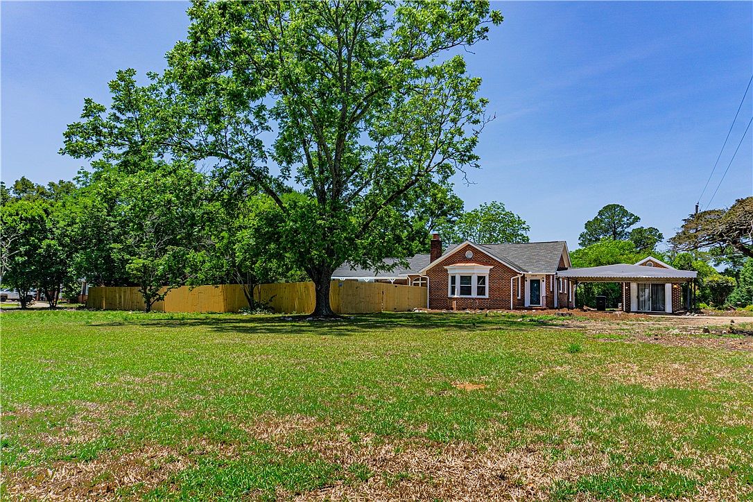 3013 Summerville Rd Phenix City AL 36867 Zillow