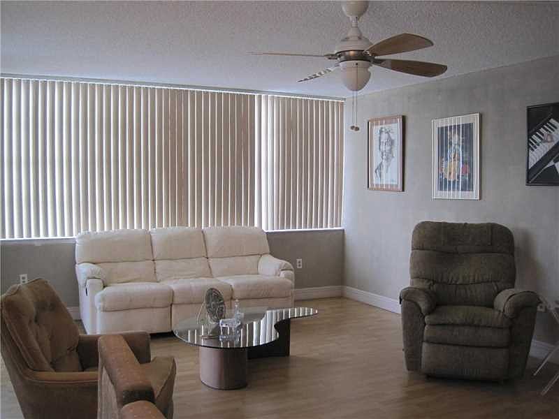 1000 Saint Charles Pl APT 312 Pembroke Pines FL 33026 Zillow