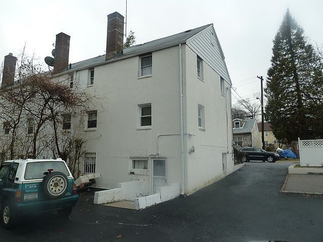 17 Hildreth Pl Yonkers NY 10704 Zillow