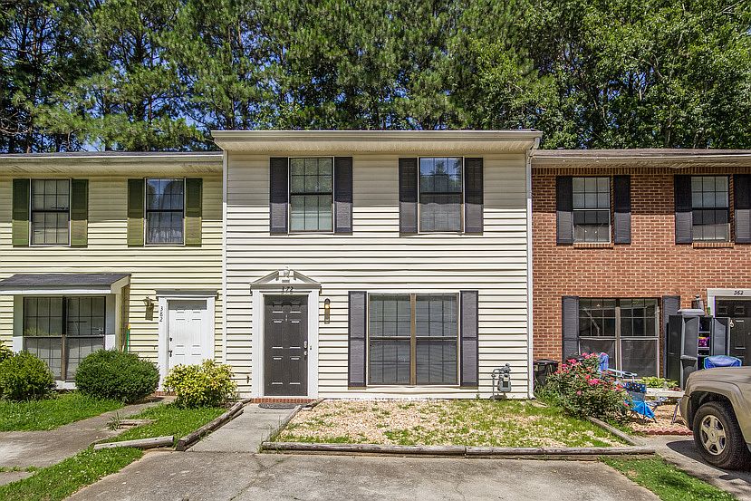 372 Hamilton Trce Marietta GA 30068 Zillow