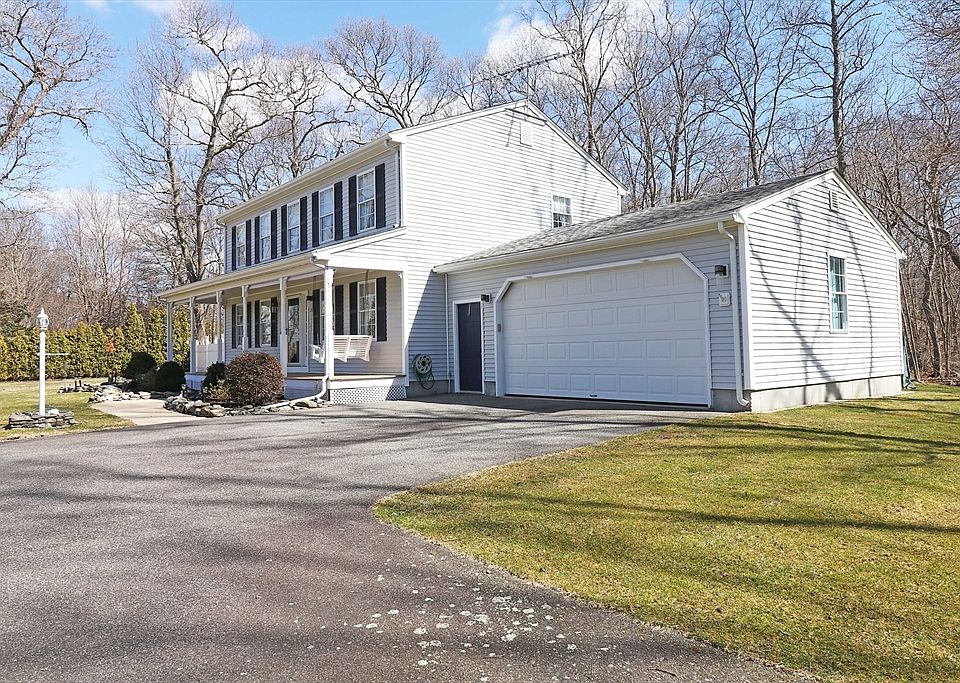 76 Ridge Ln Swansea MA 02777 Zillow