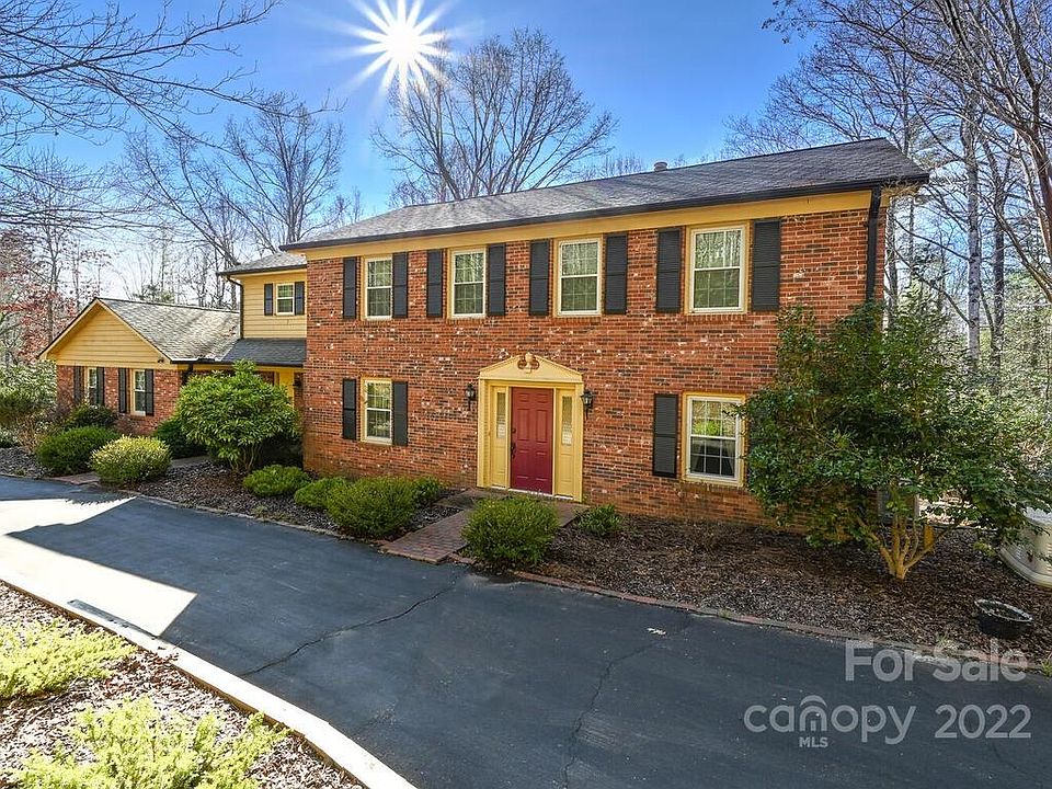 Hunters Ln Hendersonville Nc Zillow