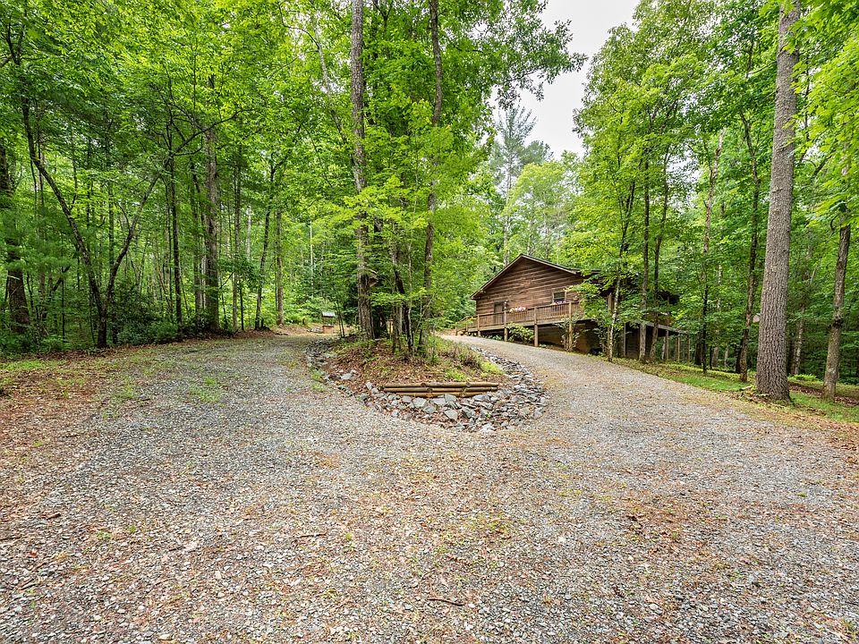 Bear Trl Ellijay Ga Zillow