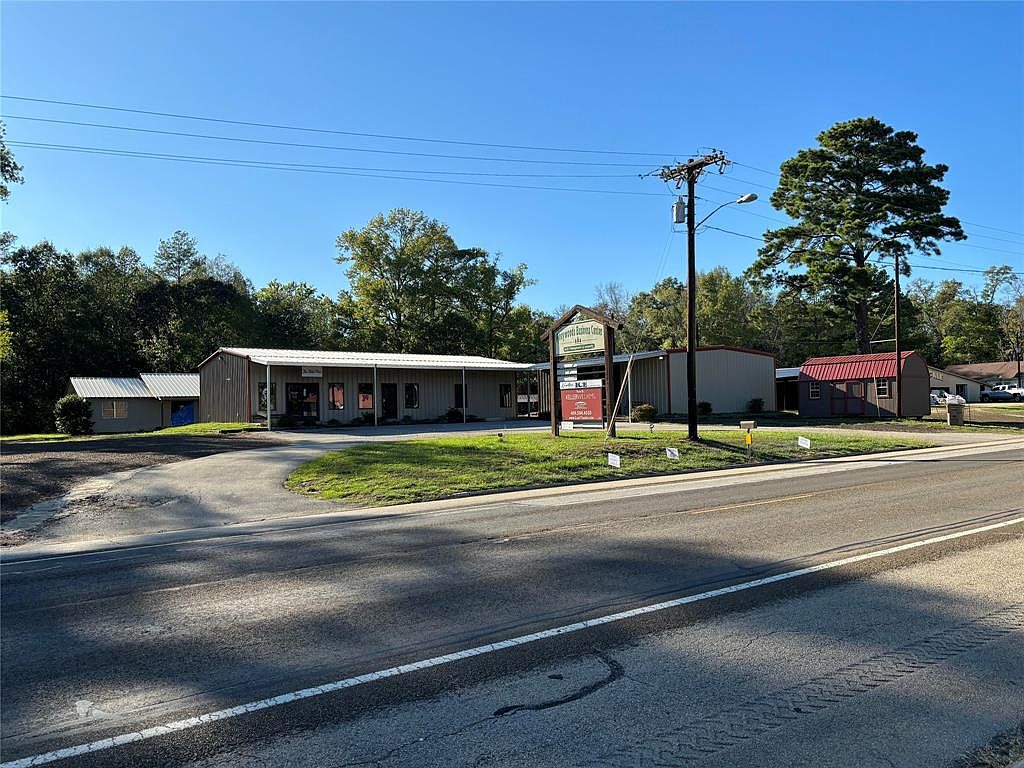 1040 Mann St Hemphill TX 75948 MLS 60329129 Zillow