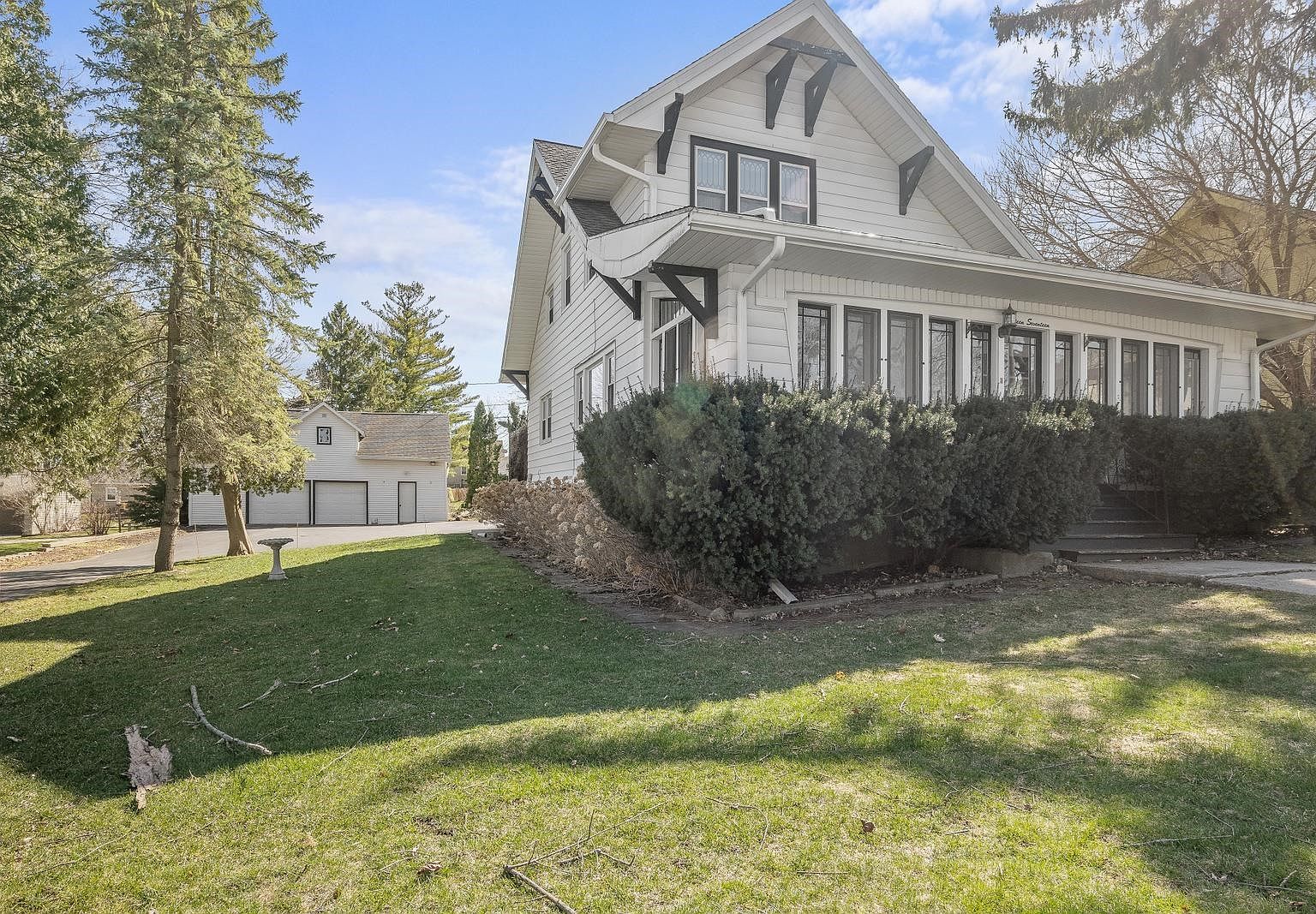 1917 Illinois Ave New Holstein WI 53061 Zillow