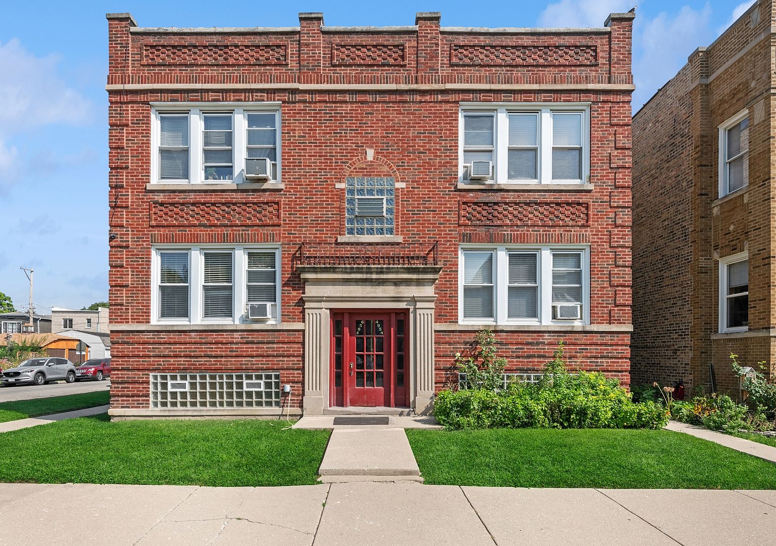 4956 W Patterson Ave 1 Chicago IL 60641 Zillow