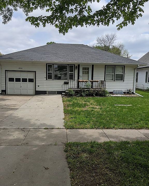 Touzalin Ave Lincoln Ne Zillow