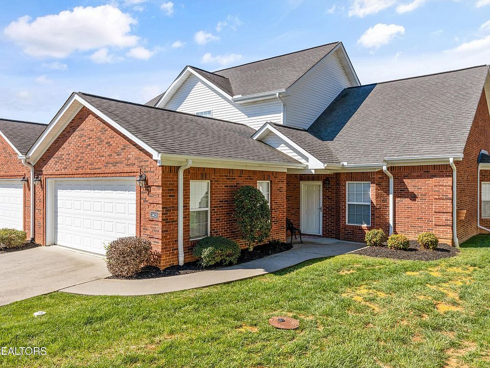 2423 Lassie Way Knoxville TN 37909 Zillow