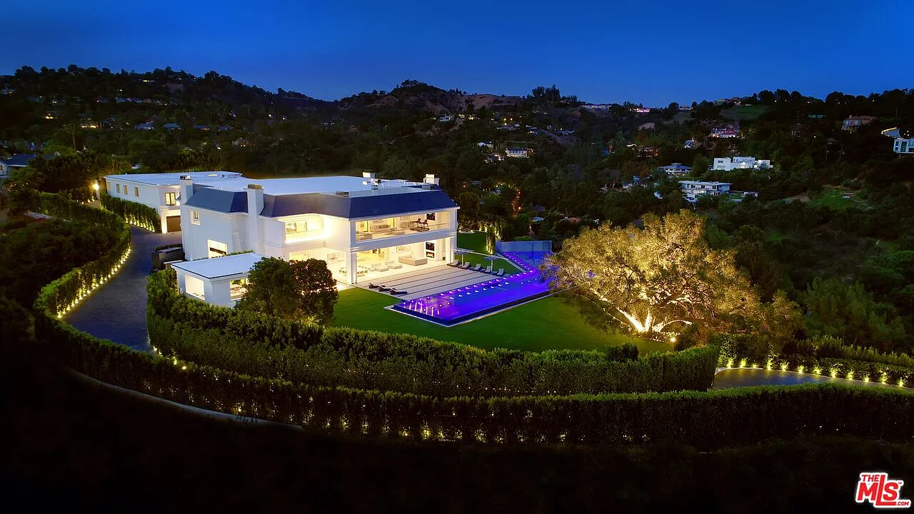 Completely Rebuilt 38 000 Sq Ft Mansion Reduced To 75M In Beverly