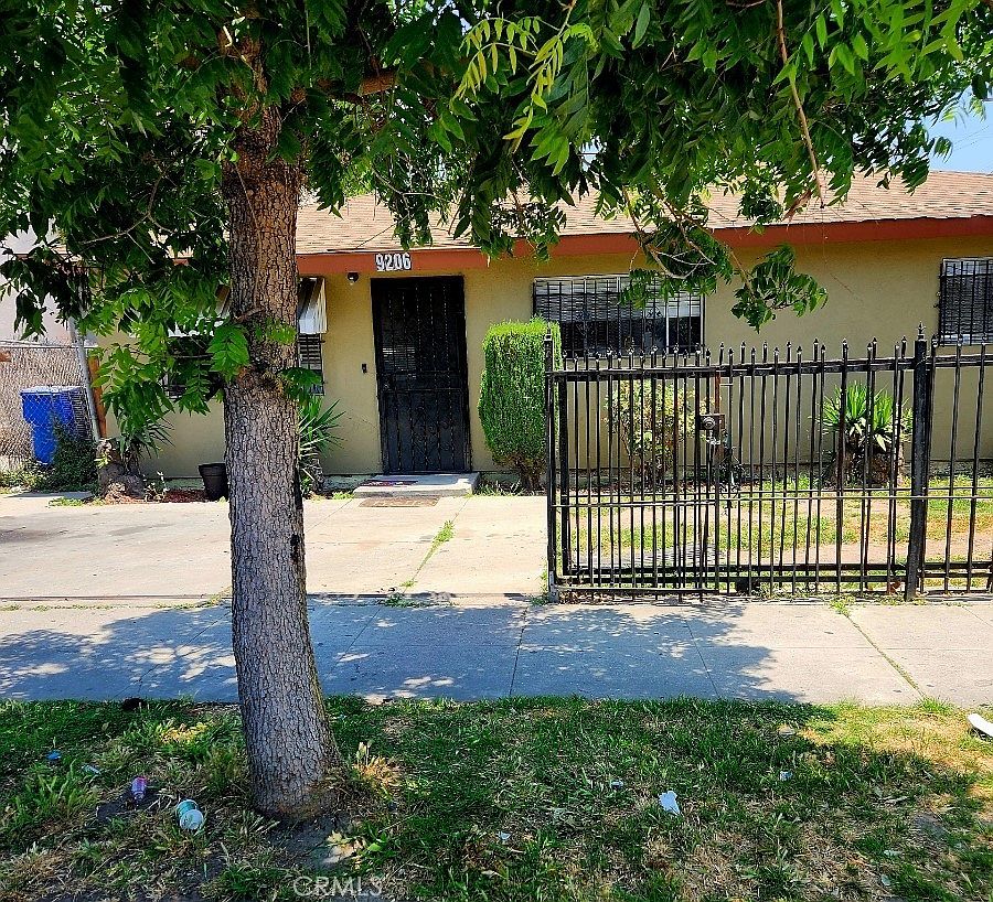 9206 S San Pedro St Los Angeles CA 90003 MLS PW23119591 Zillow