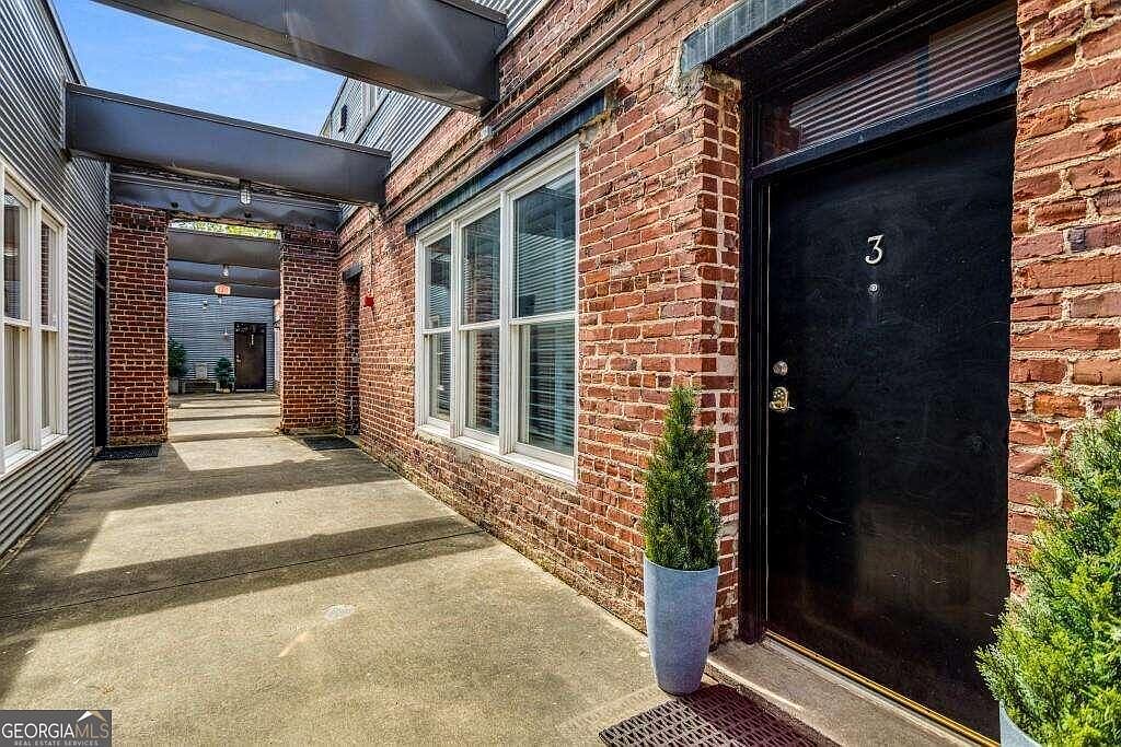 Peters St Sw Unit Atlanta Ga Mls Zillow