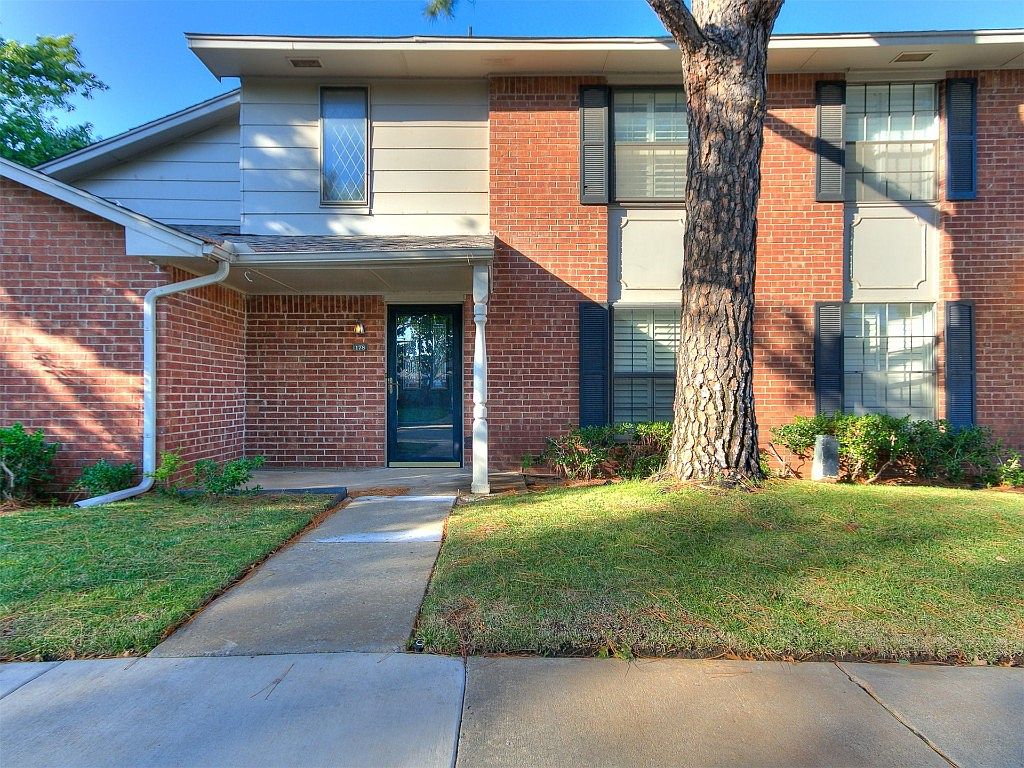 N May Ave Apt Oklahoma City Ok Zillow