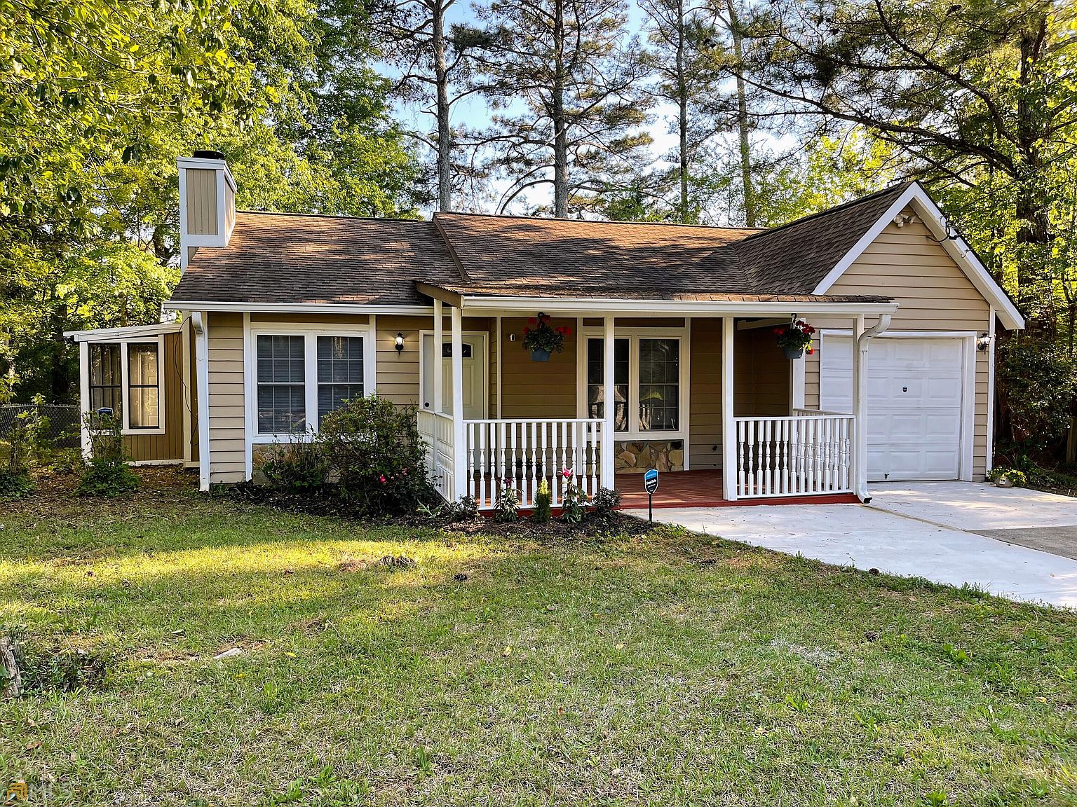 Creekford Dr Lithonia Ga Zillow