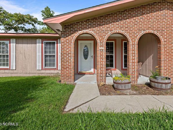 203 Lorraine Ct,杰克逊维尔,NC 28540