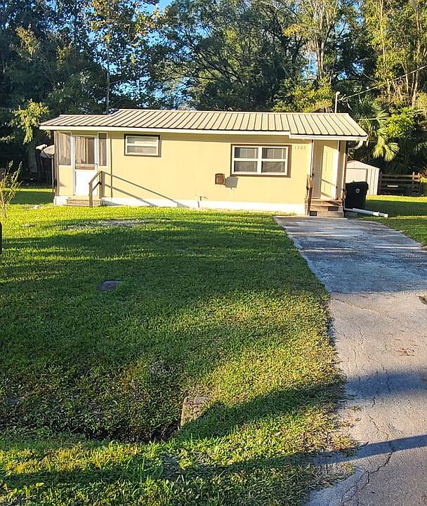 1203 Larry St Starke FL 32091 Zillow