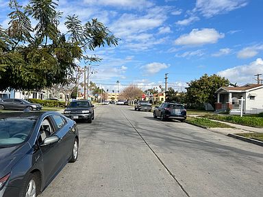 5918 Cimarron St Los Angeles CA 90047 Zillow