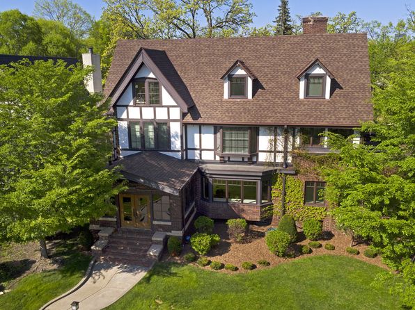 Minneapolis MN Luxury Homes For Sale - 1,086 Homes | Zillow