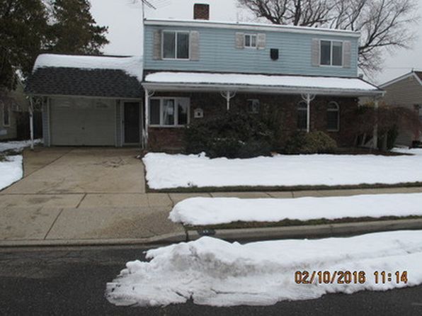 Expanded Ranch - Levittown Real Estate - Levittown NY Homes For Sale | Zillow Expanded Ranch - Levittown Real Estate - Levittown NY Homes For Sale | Zillow