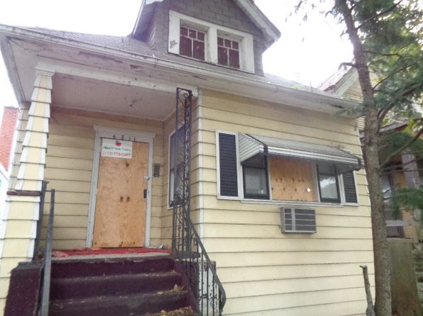 foreclosed property in chicago