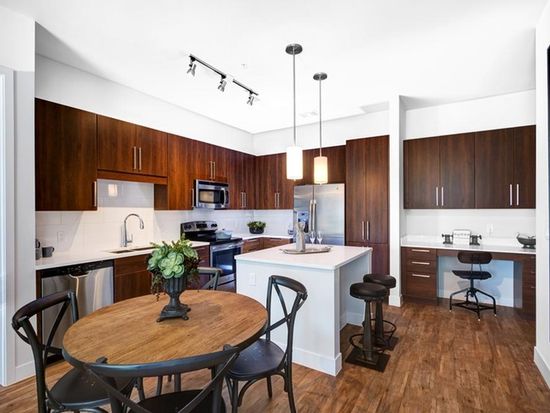 Broadstone Scottsdale Quarter Apartments Az Zillow North Scottsdale Broadstone Quarter