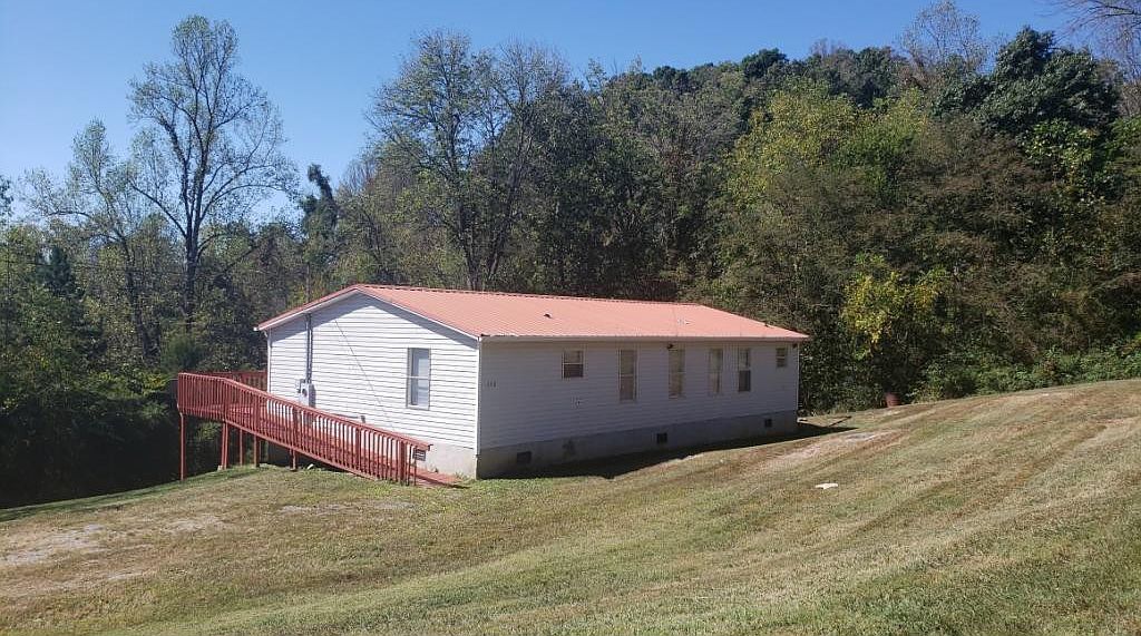 192 Weaver Hill Rd Johnson City Tn 37601 Zillow