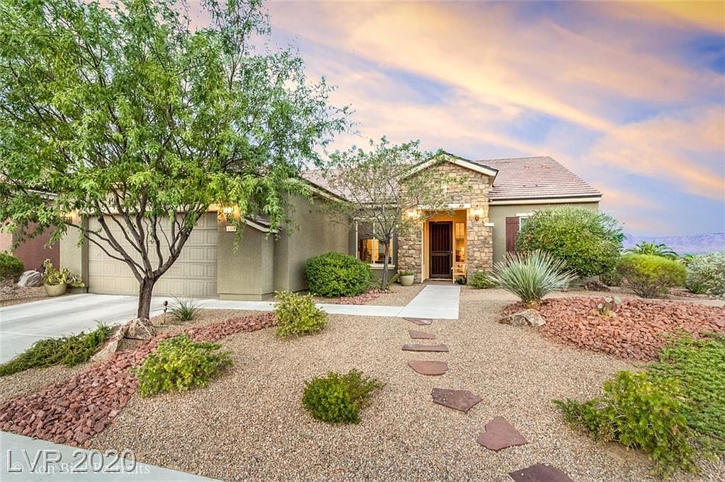 High Desert Design Home Furnishings 550 W Pioneer Blvd Mesquite Nv Furniture Stores Mapquest