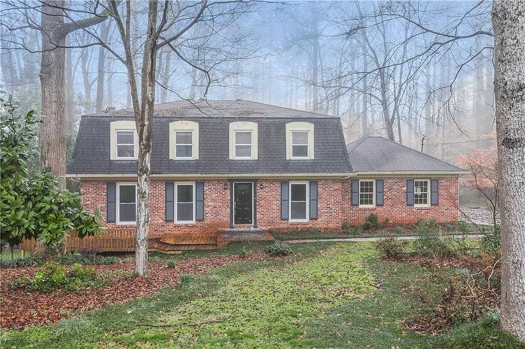 4649 Keighley Dr Stone Mountain Ga 30083 Mls 6742903 Zillow