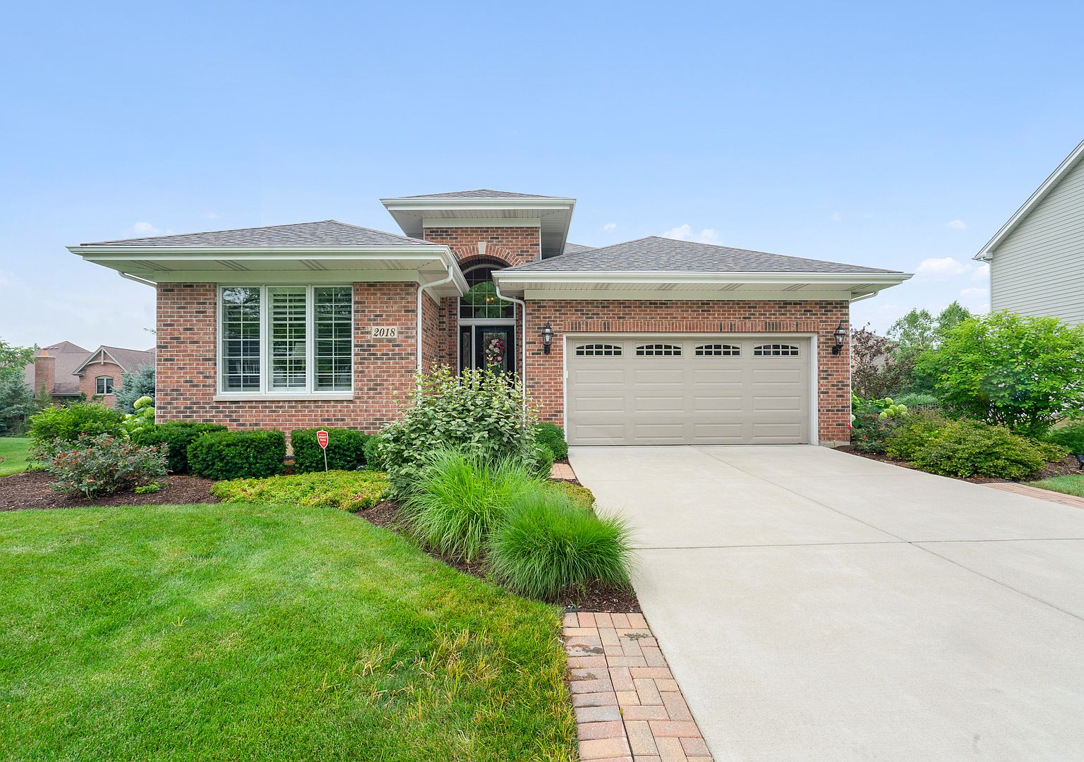 2018 Stoddard Ave Wheaton Il 60187 Mls 10605925 Zillow