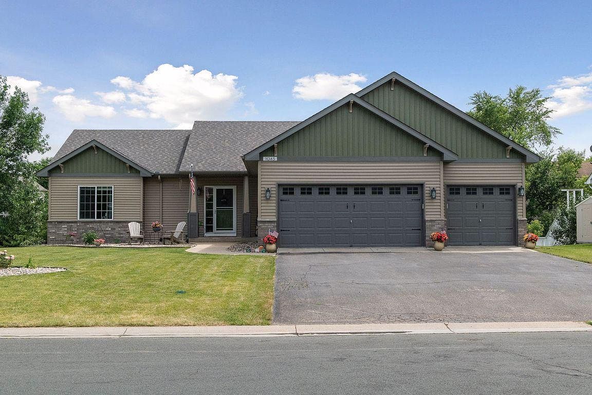 1045 Goldfinch Dr Waconia Mn 55387 Zillow