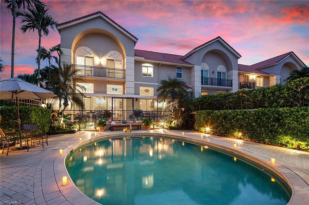 470 10th Ave S Naples Fl 34102 Mls 219071398 Zillow 470 10th Ave S Naples Fl 34102 Mls