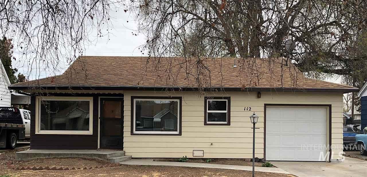 112 S Olive St Nampa Id 83686 Zillow