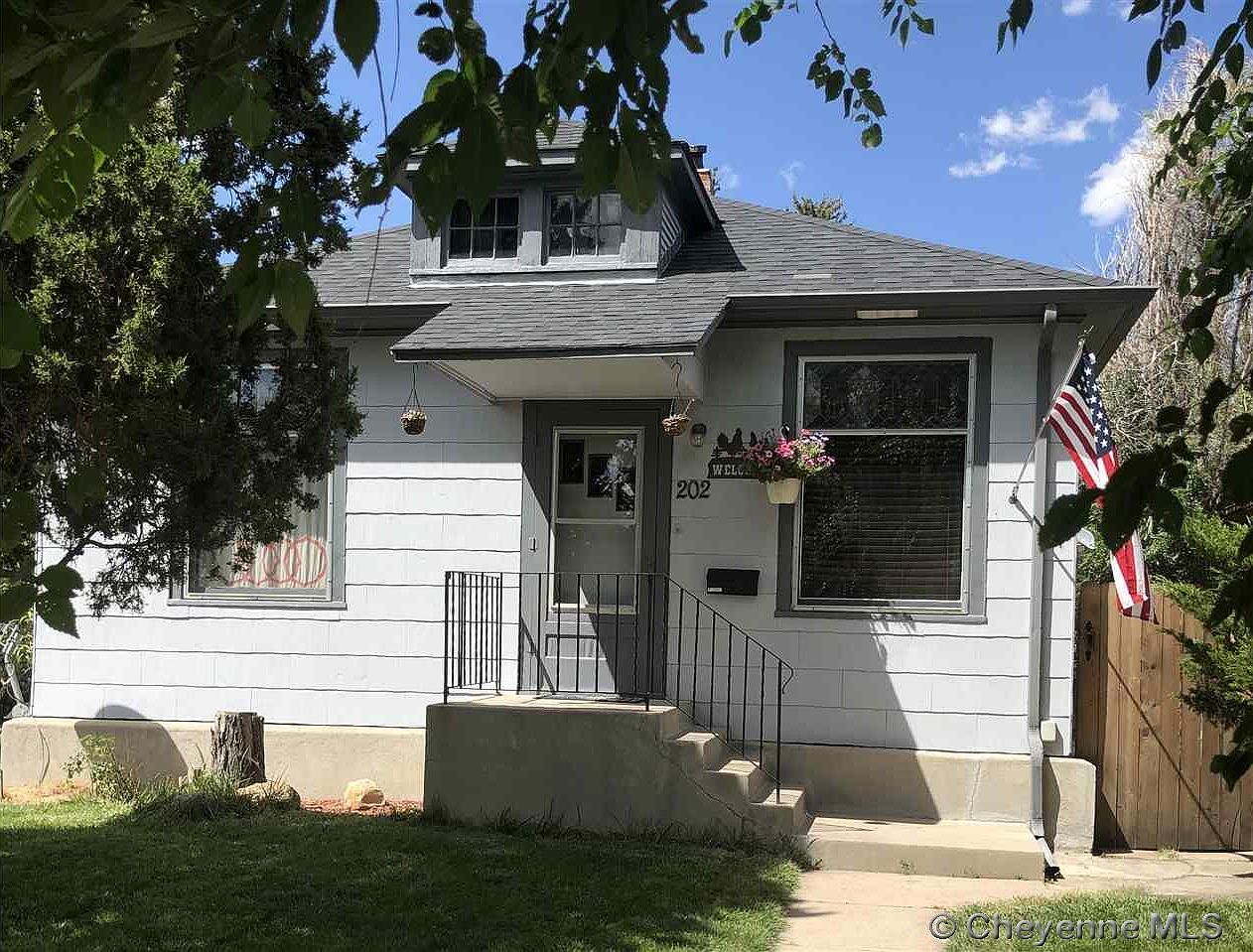 202 e
