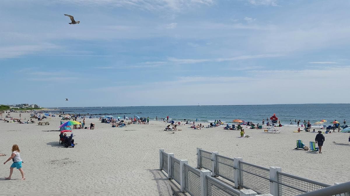 232 Sand Hill Cove Rd Unit B Narragansett Ri 02882 Zillow 232 Sand Hill Cove Rd Unit B