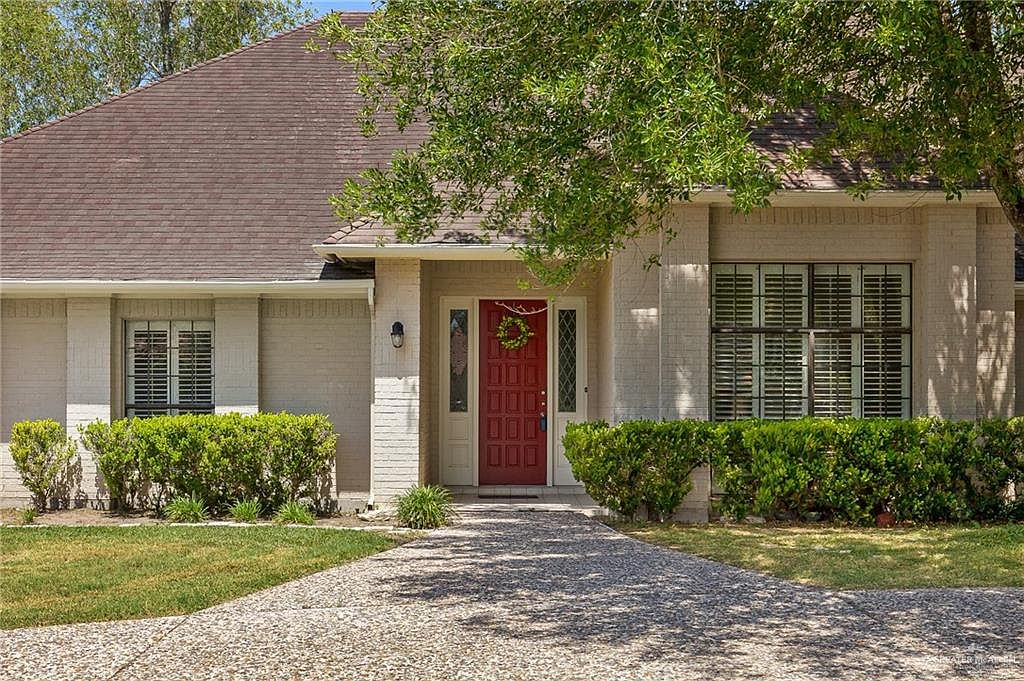 1465 Palm Valley Dr E Harlingen Tx 78552 Zillow