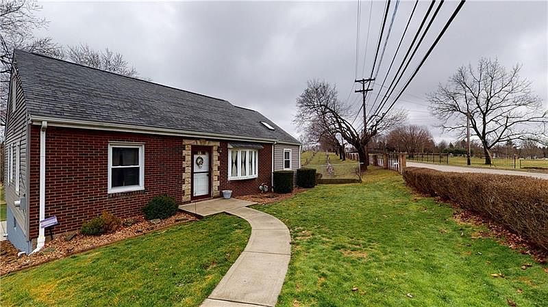 109 Bainbridge Dr Aliquippa Pa 15001 Zillow