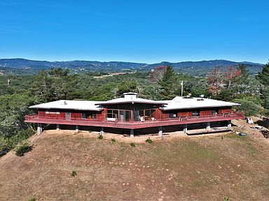 1525 Crane Rd Ukiah Ca 95482 Zillow