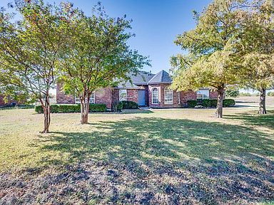 155 Country Dr Waxahachie Tx 75165 Zillow
