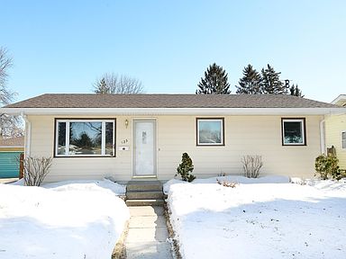 602 12th St Nw East Grand Forks Mn 56721 Realtor Com
