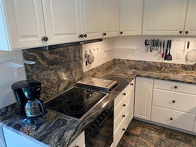 Interior Design What S Trending In 2014 Home Kitchens Kitchen Inspirations Countertop Design