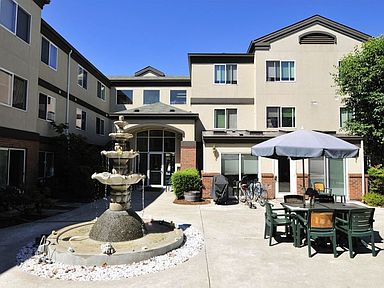 Auburn Court Senior Affordable Apartment Rentals - Auburn, WA