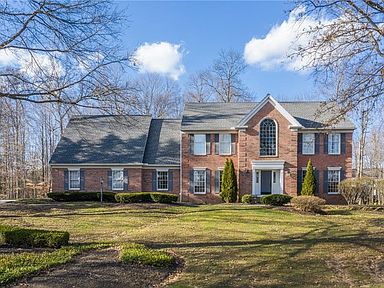 A Beautiful Patio With Fire Pit And Partially Fenced Backyard Beautiful Patios Solon Fenced In Yard