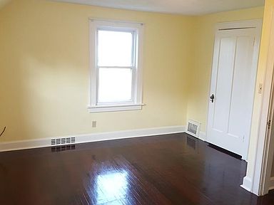 3d Business Accelerator In Canton Oh Smalloffice Commercialspaces Commercialinteriors Design Floor Small Space Office Commercial Interiors Small Office