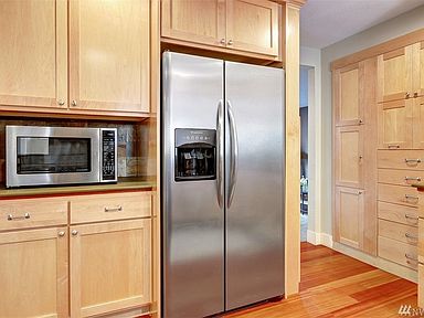 20302 85th Pl W Edmonds Wa 98026 Zillow