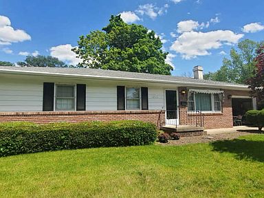 203 Gregory St Normal Il 61761 Realtor Com