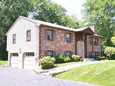 386 Coronation Dr Franklin Ma 02038 Zillow