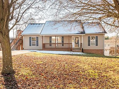 715 Church St Christiansburg Va 24073 Realtor Com