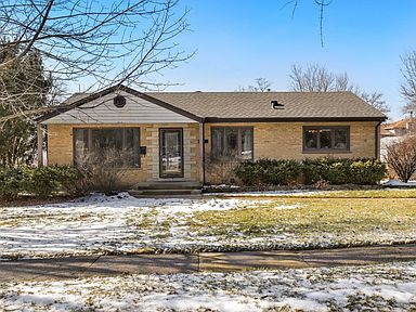 4212 Earlston Rd Downers Grove Il 60515 Zillow