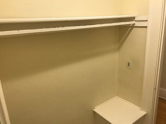 Empire Apartments Portland Or Zillow