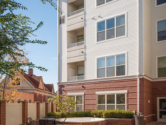 Rutherford Station Apartment Rentals - East Rutherford, NJ | Zillow